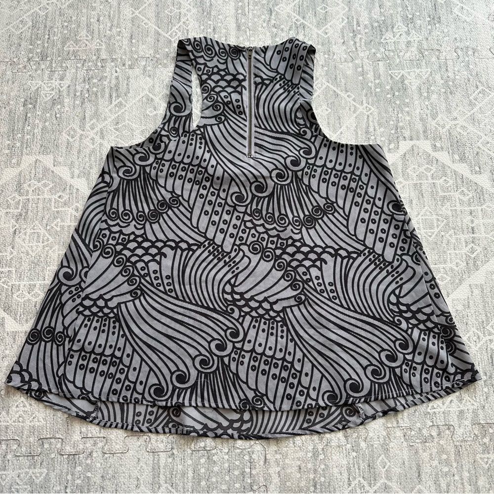 Forever 21 Beachy Wave Flowy Boho Tank Top Blouse with Zipper Back Size XS - Picture 10 of 11